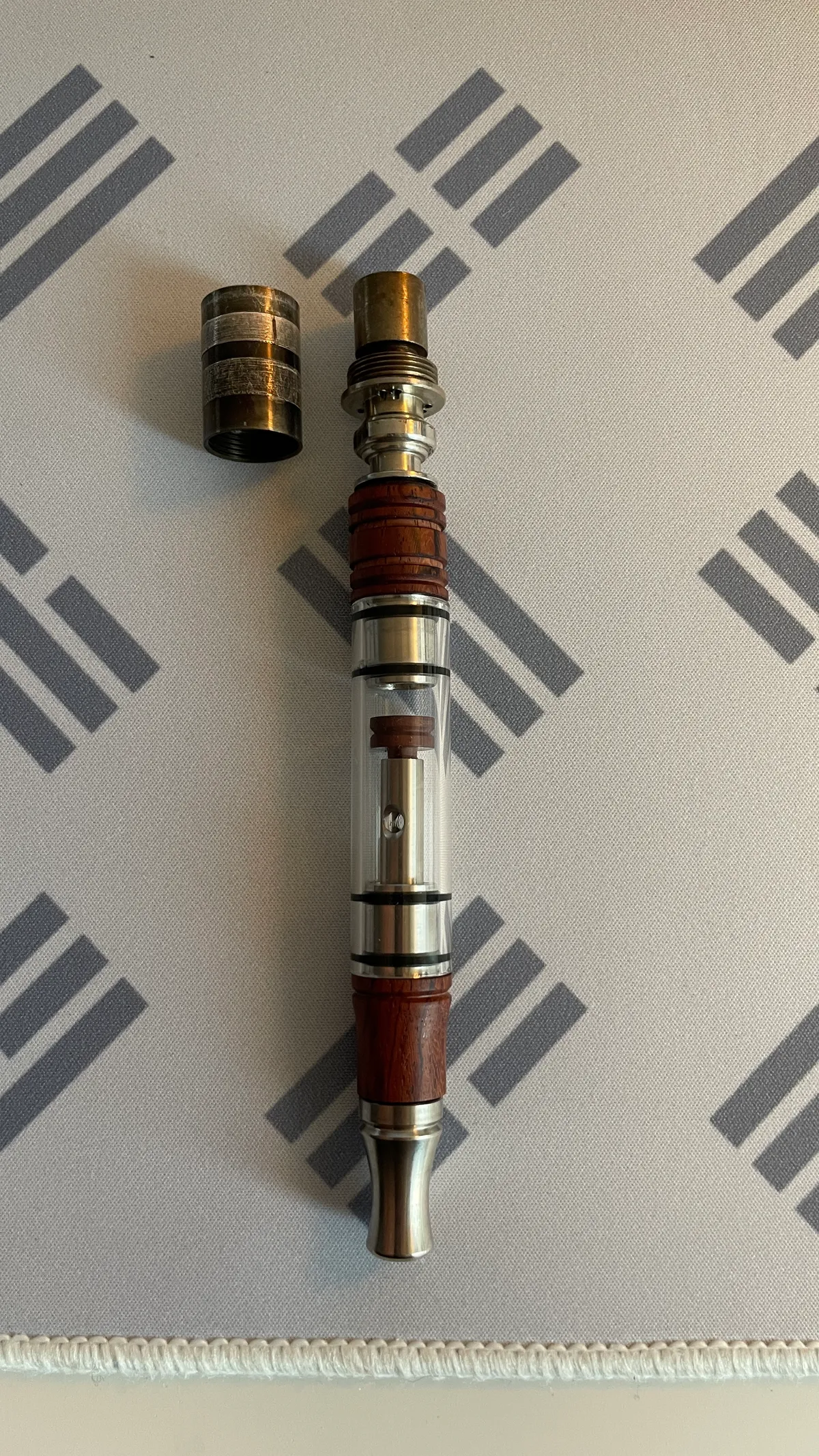 Dani Fusion Vaporizer gebraucht kaufen | BFG Battery-Free Ganz Dani Fusion Bild 1 | VapoMarkt Dani Fusion Vaporizer gebraucht kaufen - BFG Battery-Free Ganz Dani Fusion (gut), Produktfoto 1