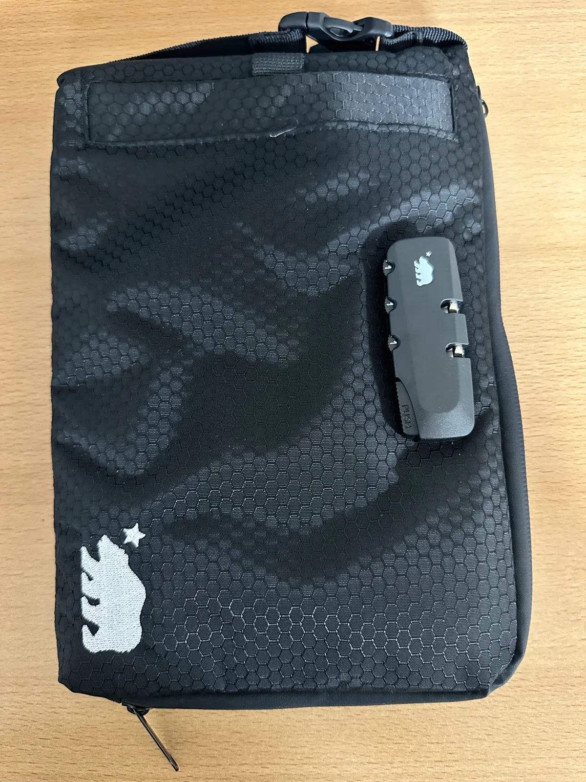 Sonstiges / andere Marke Zubehör neu kaufen | Sonstiges / andere Marke Bild 1 | VapoMarkt Sonstiges / andere Marke Zubehör neu kaufen - Sonstiges / andere Marke (neu), Produktfoto 1