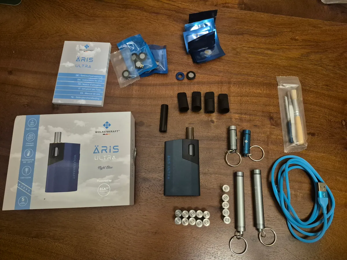 Wolkenkraft ÄRiS Ultra Vaporizer gebraucht kaufen | Wolkenkraft ÄRiS Ultra Bild 1 | VapoMarkt Wolkenkraft ÄRiS Ultra Vaporizer gebraucht kaufen - Wolkenkraft ÄRiS Ultra (wie neu), Produktfoto 1