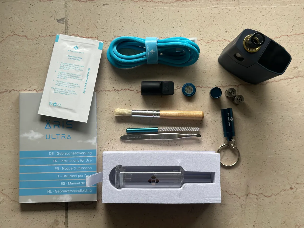 Wolkenkraft Äris Ultra Night Blue + Glas-Bubbler / Wie neu, Restgarantie bis 2031 - Preview 2