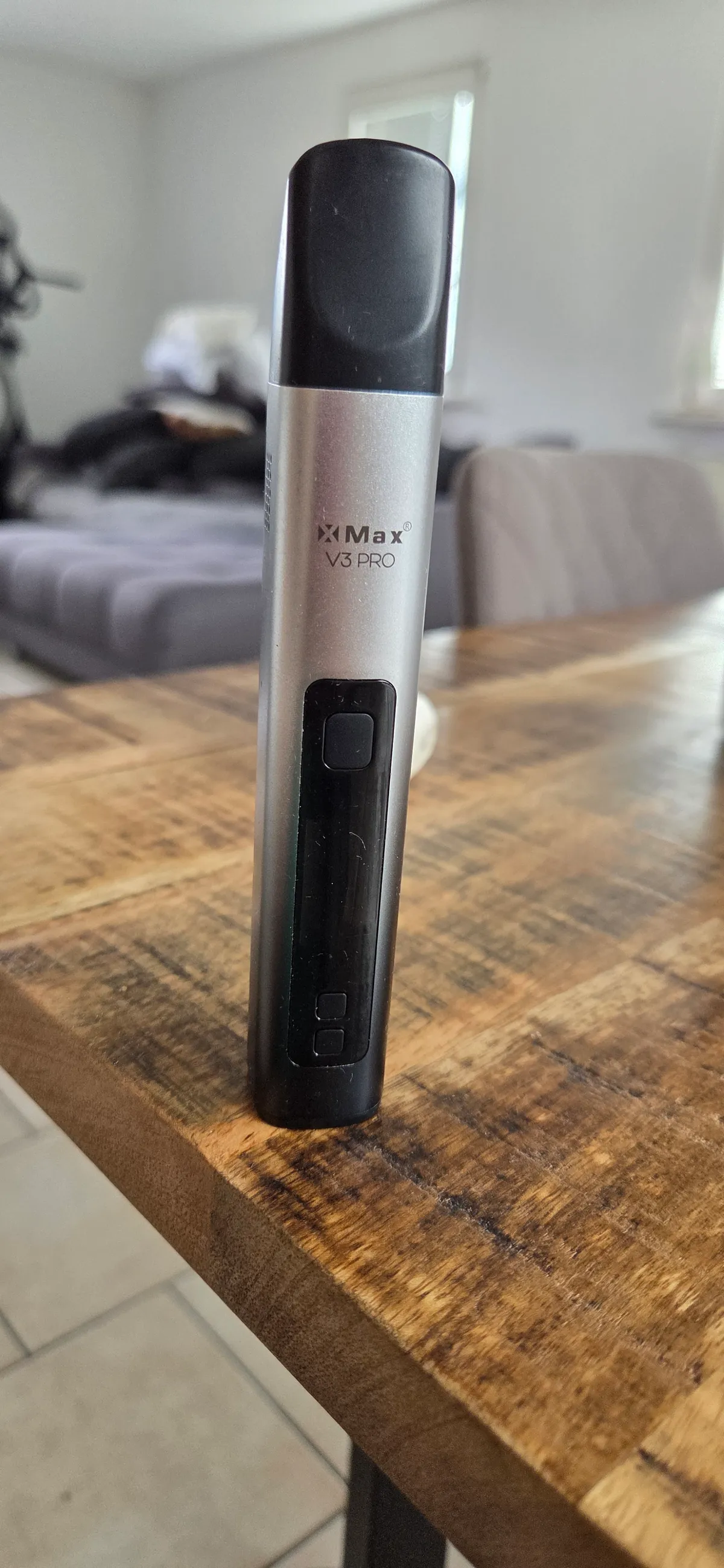 Buy XMax V3 Pro Vaporizer
